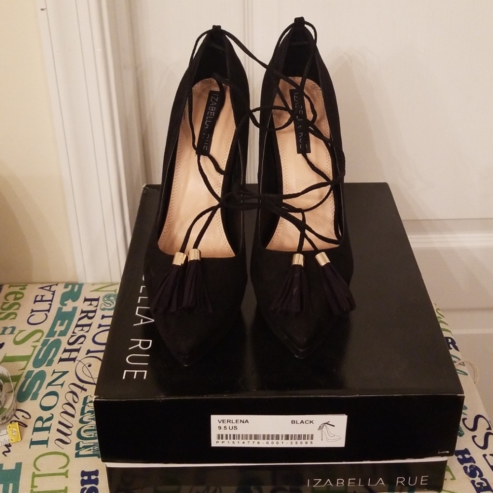 Shoe